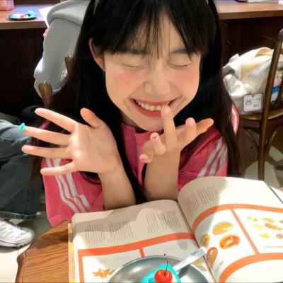 明天、我会成为谁的女友