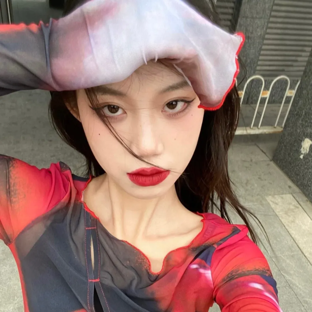 穿成炮灰以后和男主HE了